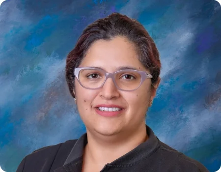 Physician portrait in clinical uniform | Associated Nephrology Consultants | Maplewood MN